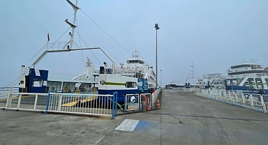 Çanakkale'de bazı feribot seferleri iptal edildi