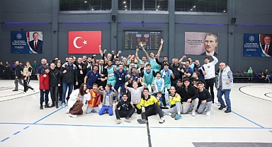 Çayırova Belediyesi, ligin ilk yarsını galibiyetle kapattı