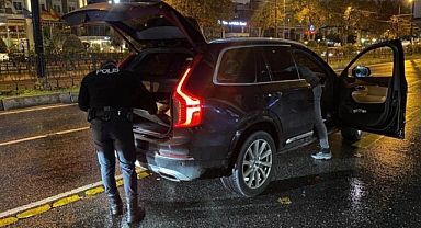 İstanbul'da asayiş uygulaması: 406 gözaltı