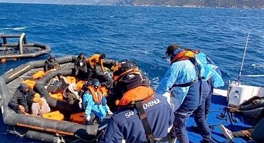 İzmir açıklarında düzensiz göçmen hareketliliği