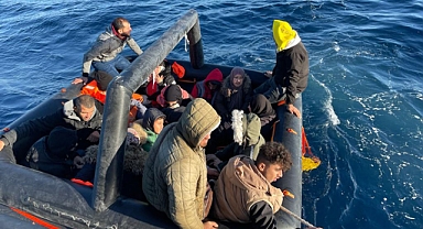 İzmir ve Muğla açıklarında düzensiz göçmen hareketliliği