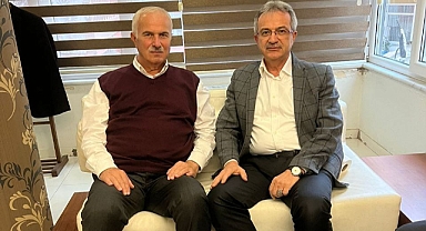 Köşker’den, Eyüp Ayar’a taziye ve umre ziyareti!