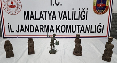 Malatya'da Roma dönemine ait heykeller ele geçirildi