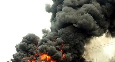 Nijerya'da petrol boru hattında patlama: En az 20 ölü