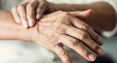 Parkinson hastalığı 20’li yaşlarda da görülebiliyor