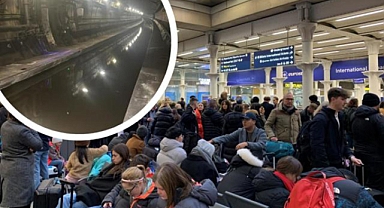 Thames Nehri’nin altındaki tünelleri su bastı: 30 bin yolcu mahsur kaldı