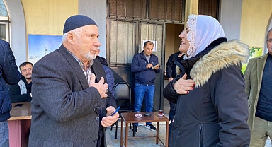 Başkan Hürriyet, Cuma namazı sonrası Tavşantepe Ulu Camii cemaatiyle buluştu