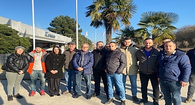 EMEP Kocaeli adayı Arzu Erkan’ın ilk durağı Kartonsan işçileri oldu
