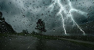 Meteorolojiden 7 ile turuncu, 18 ile sarı kodlu uyarı