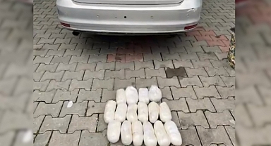 Siirt'te araçta 8 kg metamfetamin ele geçirildi: 2 kişi gözaltında