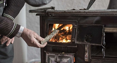 Sobadan sızan gaz yaşlı çifti ayırdı