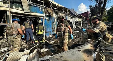 Ukrayna'nın Donetsk'e saldırısında 25 kişi öldü