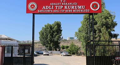 Üzerine boru düşen işçi hayatını kaybetti