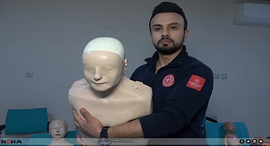 Yetişkinlerde Heimlich manevrası nasıl yapılır?