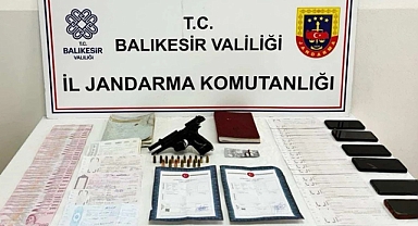 Balıkesir'de 'Kafes-38' operasyonu: 6 gözaltı