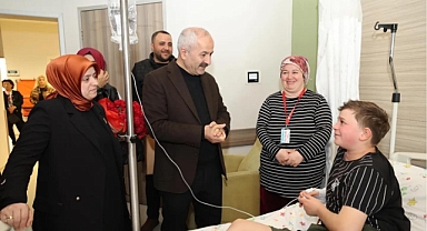 Büyükgöz’den Hastalara Moral Ziyareti