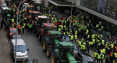Çiftçilerin protestoları Avrupa genelinde devam ediyor
