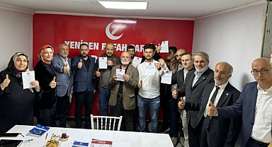 Darıca'da yaşayan Bayburtlu aile AK Parti'den istifa ederek Yeniden Refah Partisine geçti
