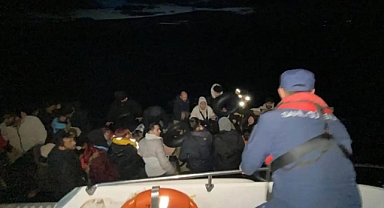 İzmir'de 159 düzensiz göçmen kurtarıldı
