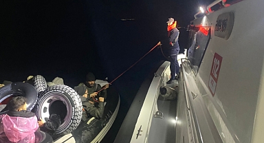 Muğla açıklarında 54 düzensiz göçmen kurtarıldı
