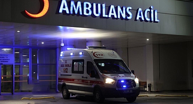 Servis minibüsü devrildi: 9 yaralı