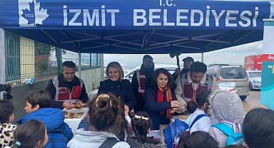 ‘Beslenme Saati’ ile tanışan çocuklardan teşekkür: Fatma Başkan büyüksün!
