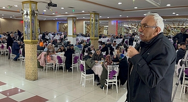 Çamlıçataklılar iftarda buluştu: Yan yana durmaktan başka şansımız yok