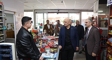 Çiftçi, esnaflara 'Hayırlı Ramazanlar' diledi