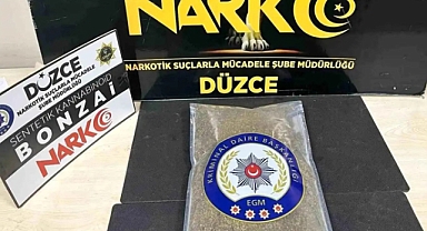 Düzce'de 1 kilo 95 gram sentetik uyuşturucu ele geçirildi