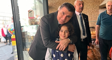 Gencay Yıldıztekin gece gündüz sahada!
