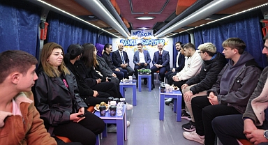 Gençlik Otobüsünde Başkan var