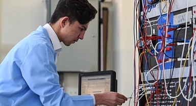 Özel mesleki ve teknik Anadolu lisesi öğrencilerine verilecek destek tutarları artırıldı
