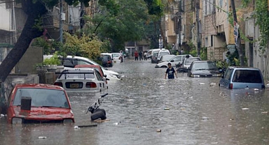 Pakistan'daki şiddetli yağışlar nedeniyle can kaybı artıyor