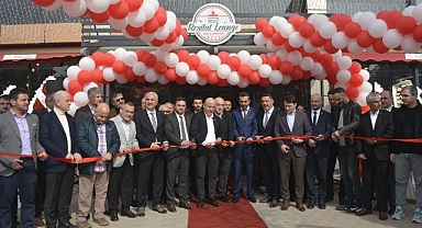 RESİTAL LOUNGE CAFE & RESTORAN DUALARLA AÇILDI