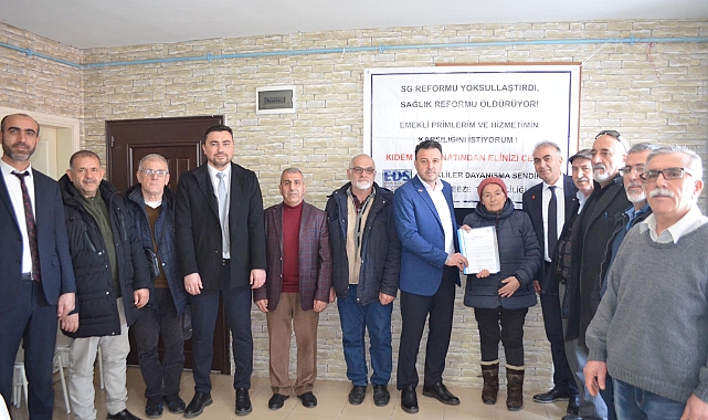 Saadetli Türel emeklileri dinledi