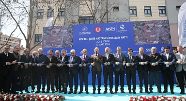 Şehir Hastanesi Tramvay Hattı törenle açıldı