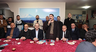 Yaman ve Çiftçi'den Ağrılılar Derneği'ne ziyaret