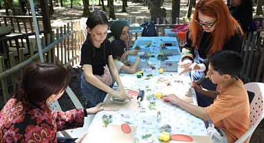 23 Nisan coşkusu Ormanya'da başladı