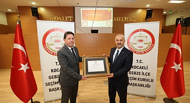 Başkan Büyükgöz Mazbatasını Aldı