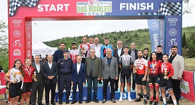 Gebze Belediyesi Dağ Bisikleti Turnuvası Nefes Kesen Mücadeleye Sahne Oldu