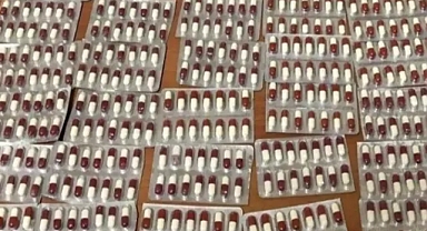Yeşil reçeteye tabi 1302 hap ele geçirildi