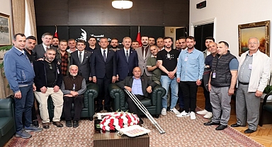Karamürselli Balıkçılar Yıldız'lı ile birlikte TBMM'de!