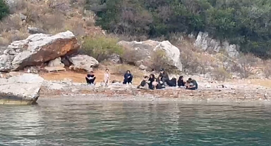 3 ilde 223 düzensiz göçmen yakalandı