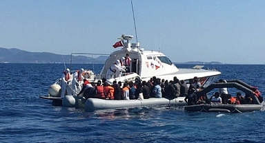 Yunan tarafının geri ittiği göçmenler kurtarıldı