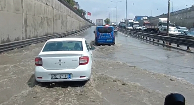 Gebze'de yoğun yağış hayatı olumsuz etkiledi