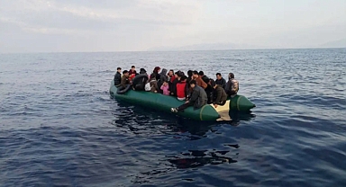 Çanakkale'de 2'si çocuk 21 düzensiz göçmen kurtarıldı