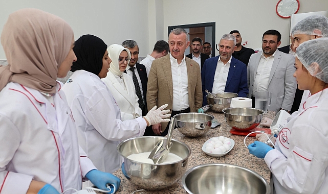 Büyükakın: Gençlerimizin umudu olmaya devam edeceğiz