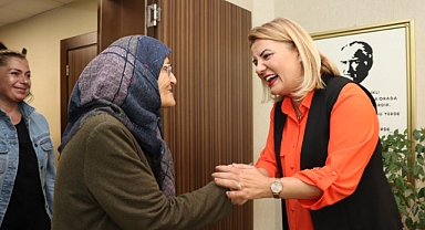 Hürriyet, Halk Günü'nde vatandaşları dinledi