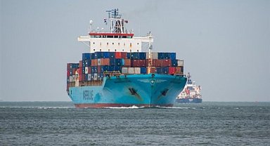 Marmara Denizi açıklarında kuru yük gemisinde yangın çıktı