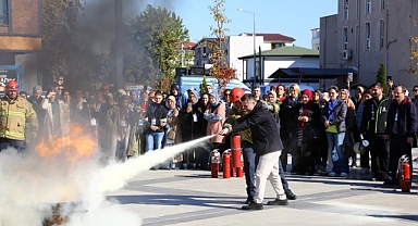 Başiskele'de afetlere hazırlık eğitimi verildi